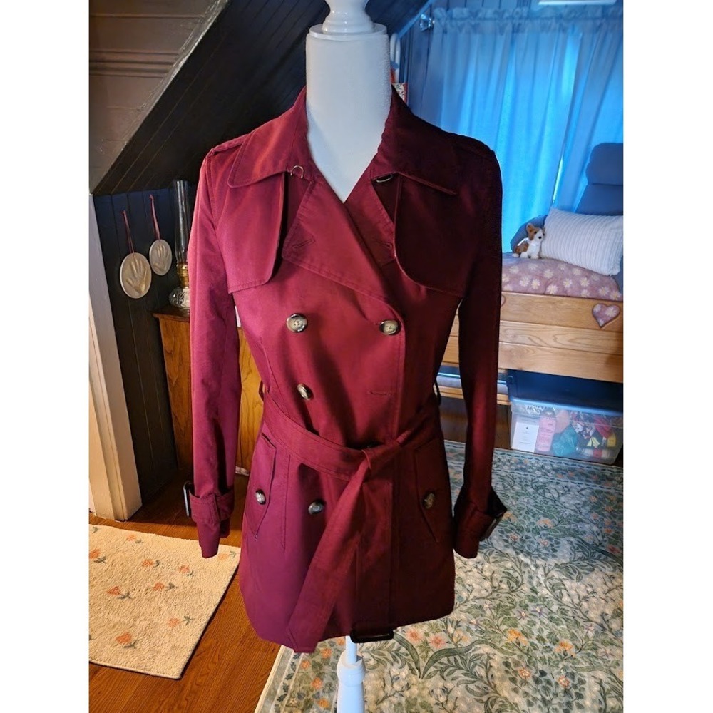 Women's Banana Republic Classic Trench Coat  - Size Petite/Small